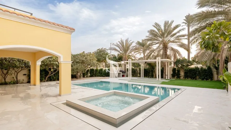 Villa de 4 dormitorios en Jumeirah Park Homes, UAE No. 1417 № 25