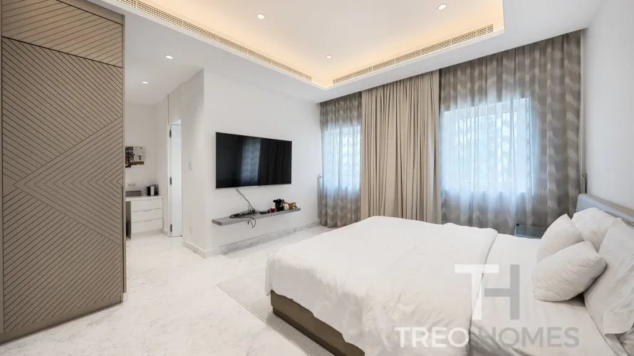 Villa de 5 dormitorios en Meadows, UAE No. 644 № 20