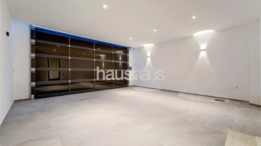 Villa de 5 dormitorios en Jumeirah Islands, UAE No. 785 № 11