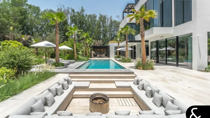 Villa de 4 dormitorios en Al Barari, UAE No. 1544