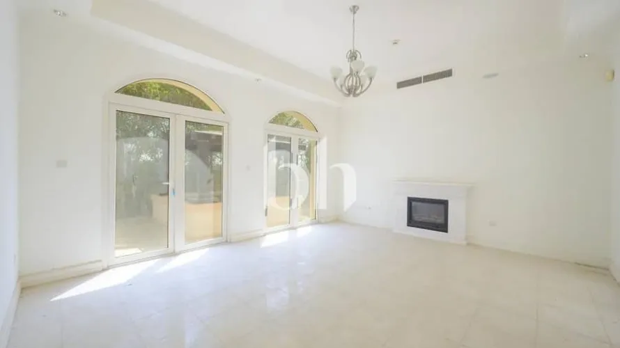 Villa de 6 dormitorios en Jumeirah Golf Estates, UAE No. 965 № 7