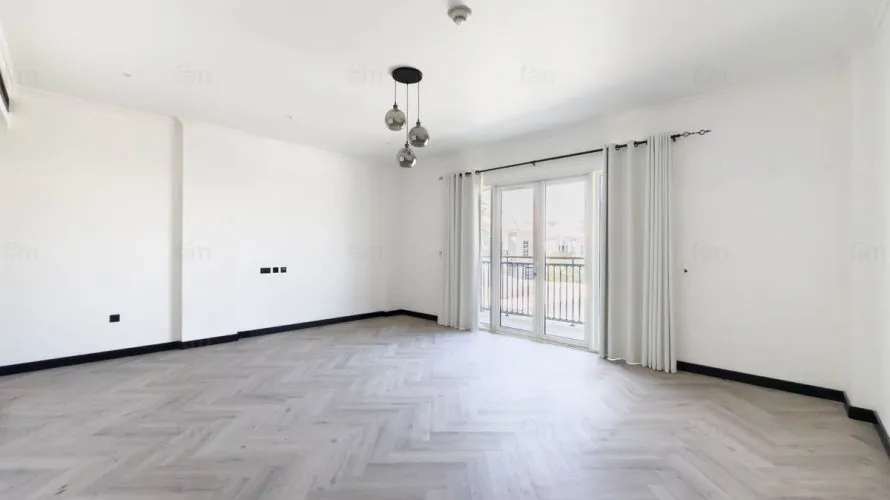 Villa de 6 dormitorios en Dubai, UAE No. 1561 № 13