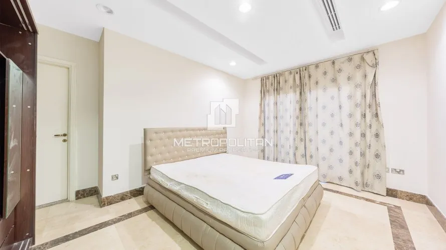 Villa de 6 dormitorios en Al Barsha, UAE No. 1274 № 26