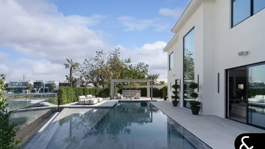 Villa de 5 dormitorios en Jumeirah Islands, UAE No. 1598 № 8