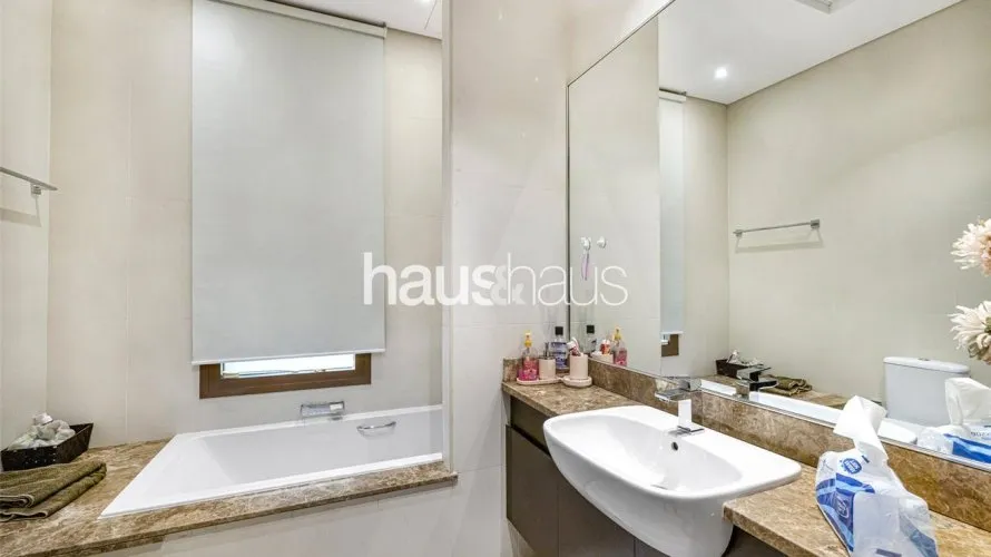 Villa de 5 dormitorios en Meydan, UAE No. 780 № 17