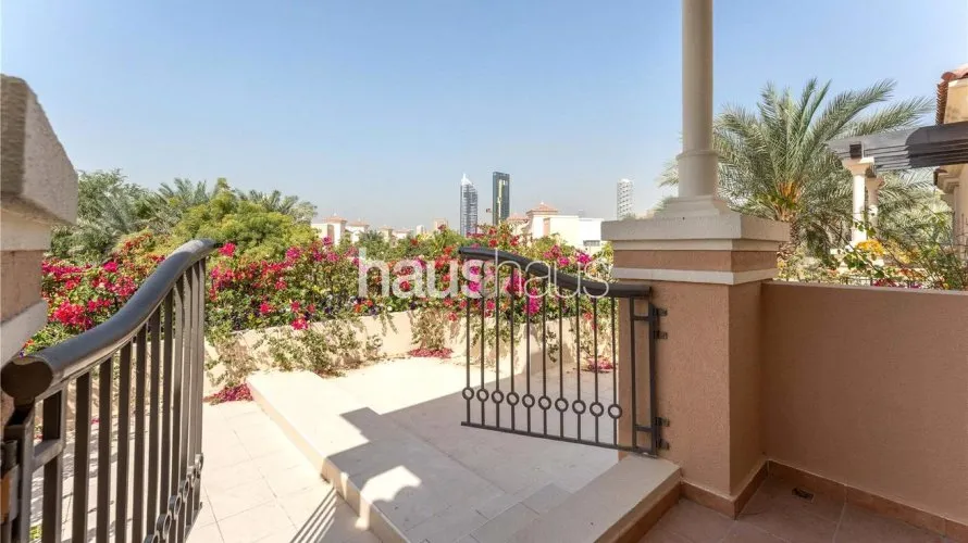 Villa de 5 dormitorios en Dubai Sports City, UAE No. 789 № 23