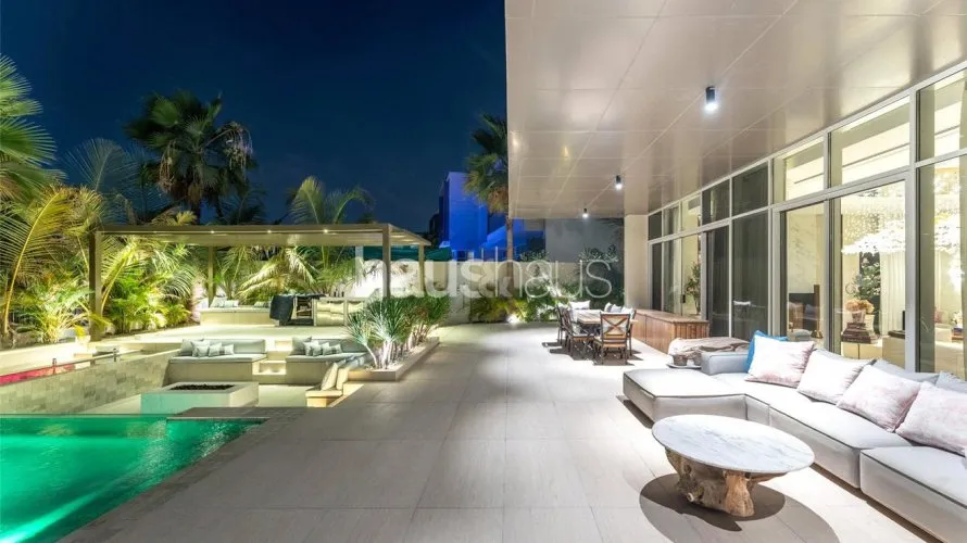 Villa de 6 dormitorios en Golf Place, UAE No. 806 № 25