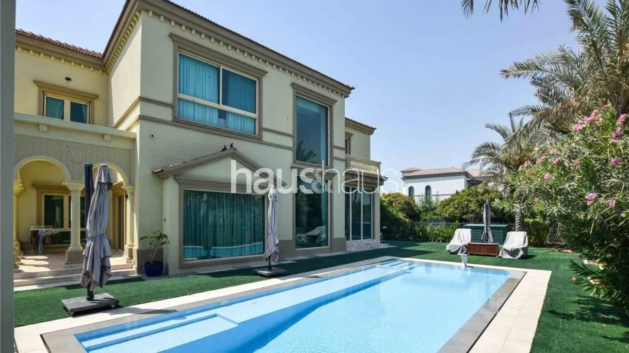 Villa de 4 dormitorios en Jumeirah Islands, UAE No. 783 № 18