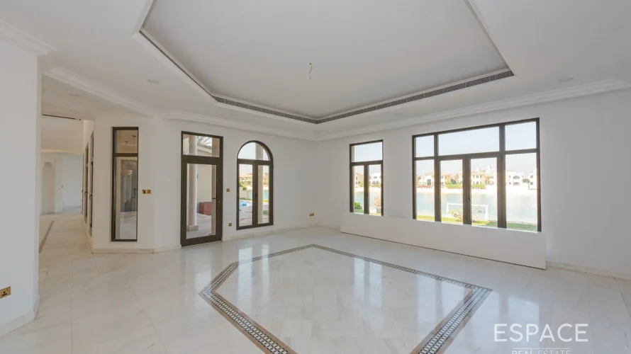 Villa de 6 dormitorios en Palm Jumeirah, UAE No. 1042 № 3