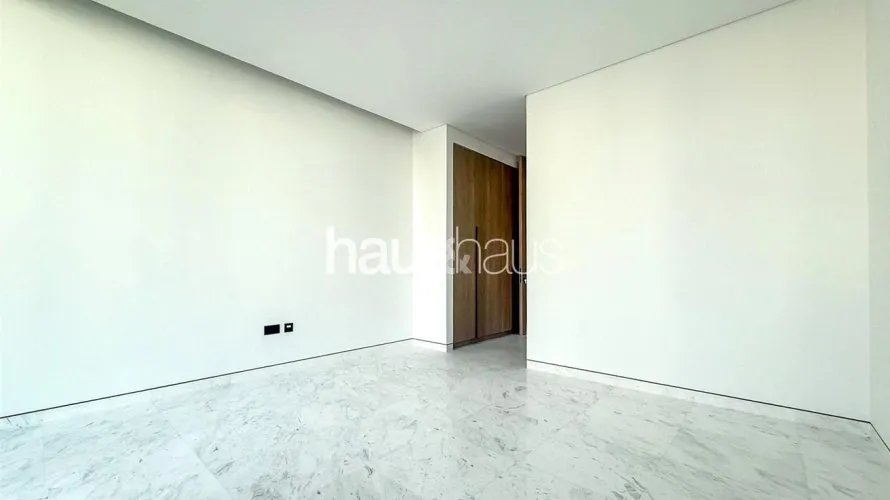 Villa de 6 dormitorios en Harmony, UAE No. 792 № 11