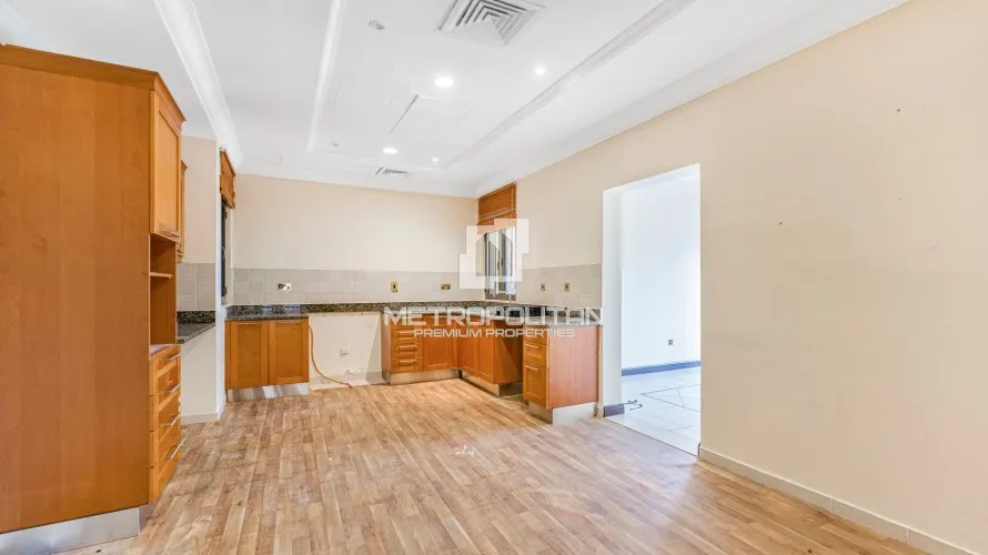 Villa de 4 dormitorios en Palm Jumeirah, UAE No. 1249 № 11