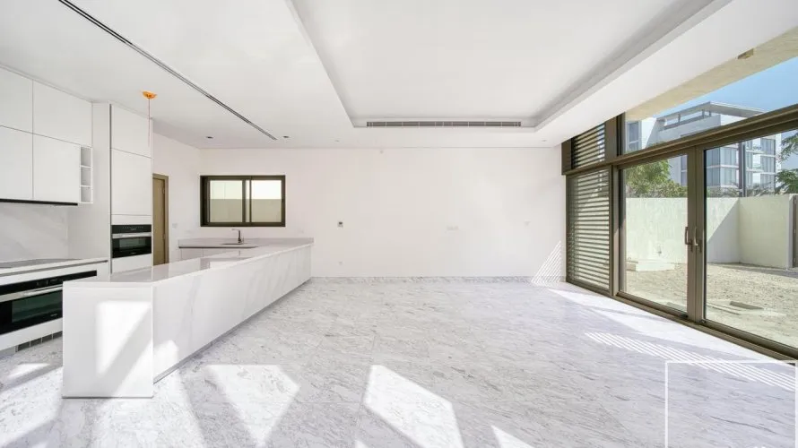 Villa de 5 dormitorios en District One, UAE No. 1476 № 11