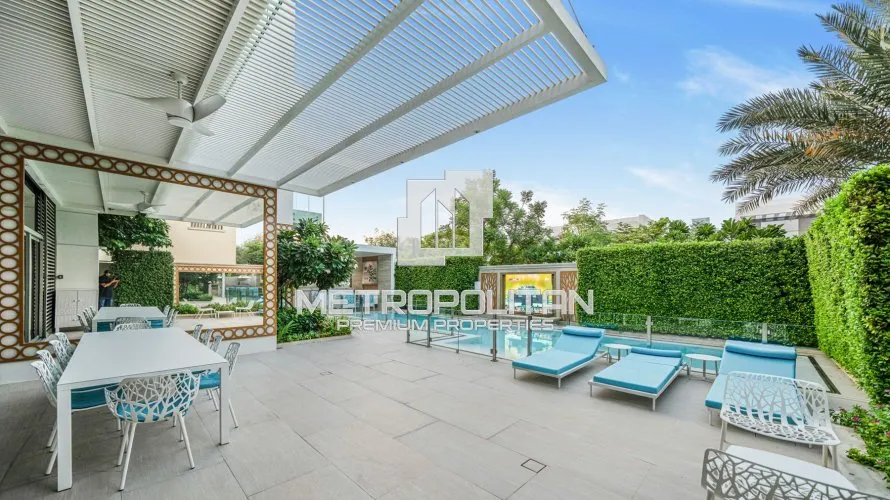 Villa de 5 dormitorios en District One, UAE No. 1230 № 24