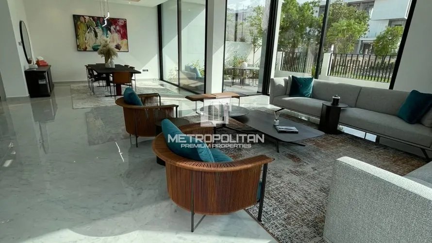 Villa de 5 dormitorios en Al Barari, UAE No. 1246 № 1