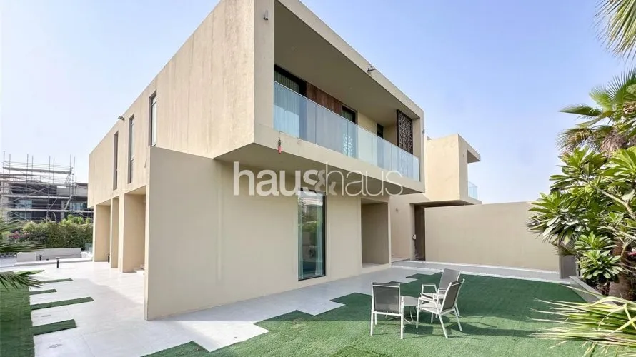 Villa de 6 dormitorios en Parkway Vistas, UAE No. 802 № 19