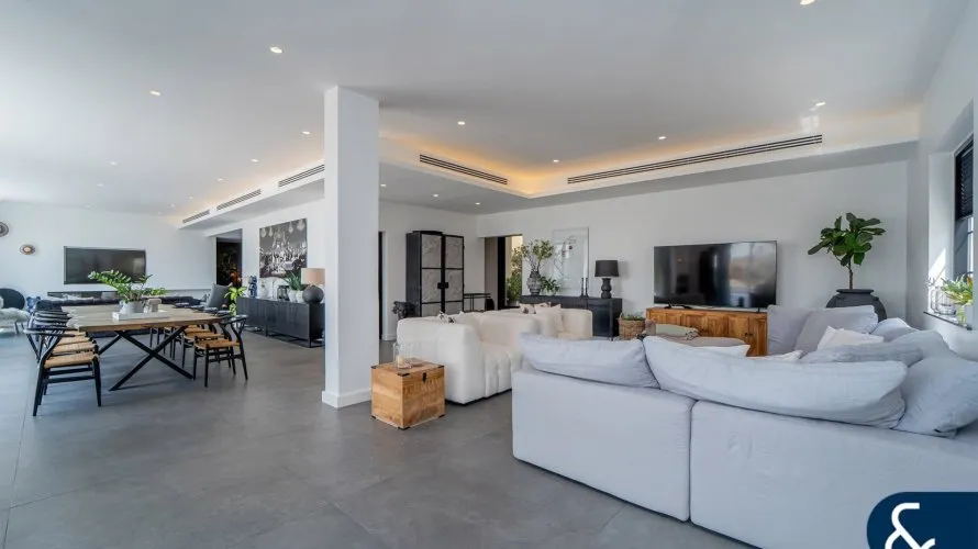 Villa de 6 dormitorios en Victory Heights, UAE No. 1616 № 6