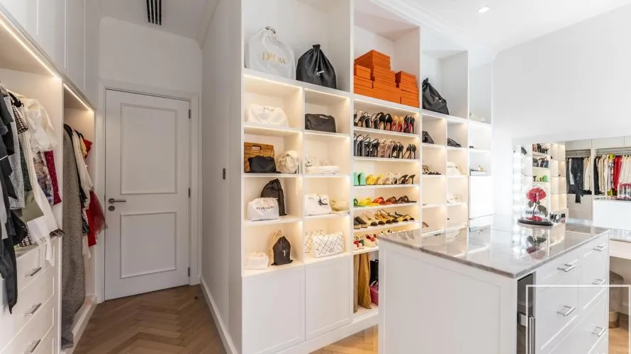 Villa de 5 dormitorios en Jumeirah Golf Estates, UAE No. 1475 № 14