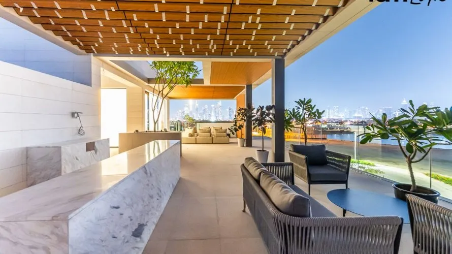 Villa de 5 dormitorios en Dubai, UAE No. 1432