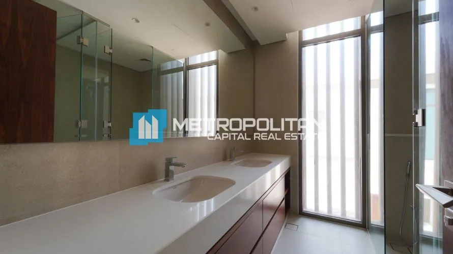 Villa de 5 dormitorios en Abu Dhabi, UAE No. 1659 № 13