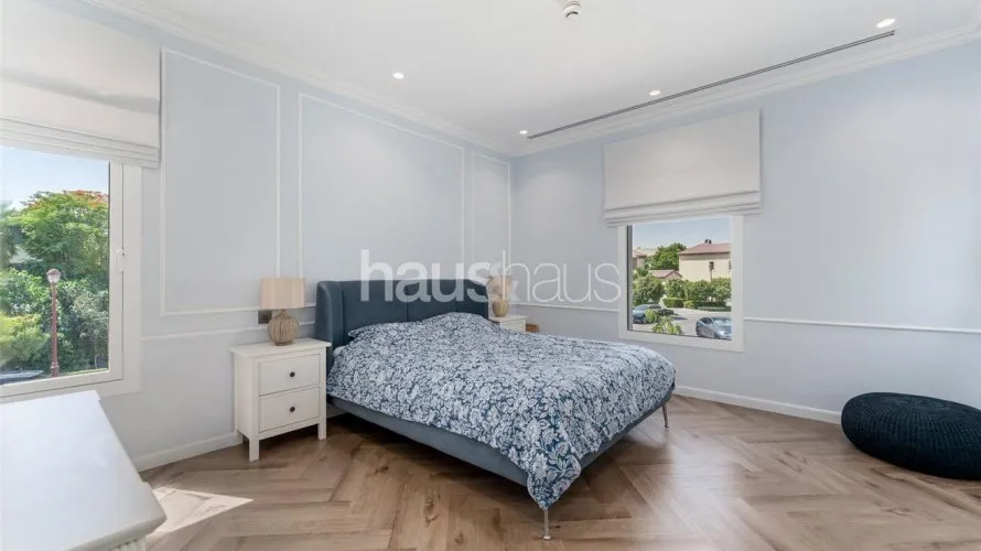 Villa de 5 dormitorios en Jumeirah Golf Estates, UAE No. 824 № 18