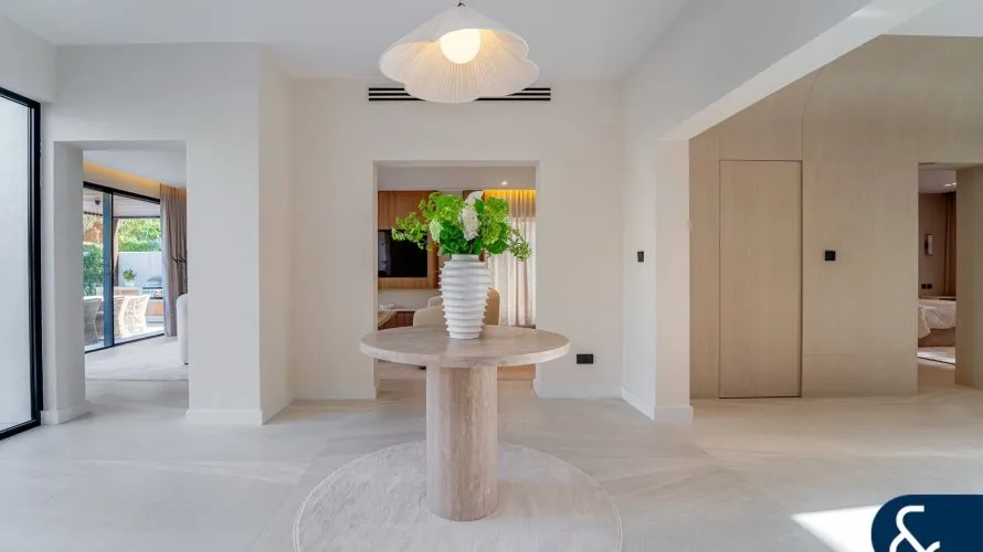 Villa de 4 dormitorios en Meadows, UAE No. 1607 № 4