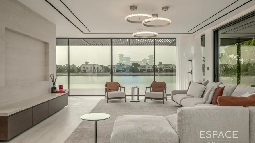 Villa de 5 dormitorios en Palm Jumeirah, UAE No. 1059 № 1