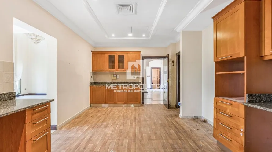 Villa de 4 dormitorios en Palm Jumeirah, UAE No. 1249 № 10