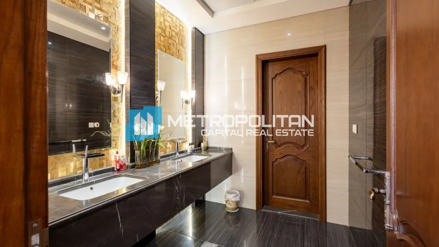 Villa de 7 dormitorios en Khalifa City, UAE No. 1341 № 23