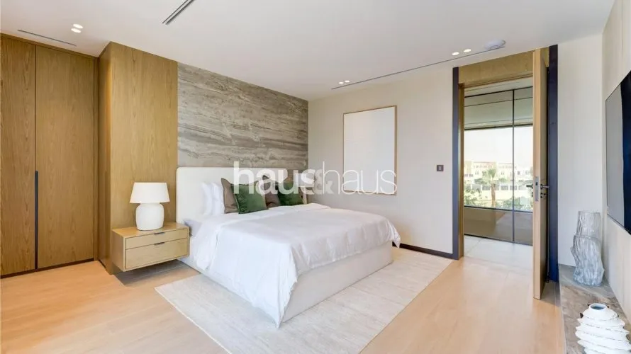 Villa de 5 dormitorios en Jumeirah Islands, UAE No. 785 № 19