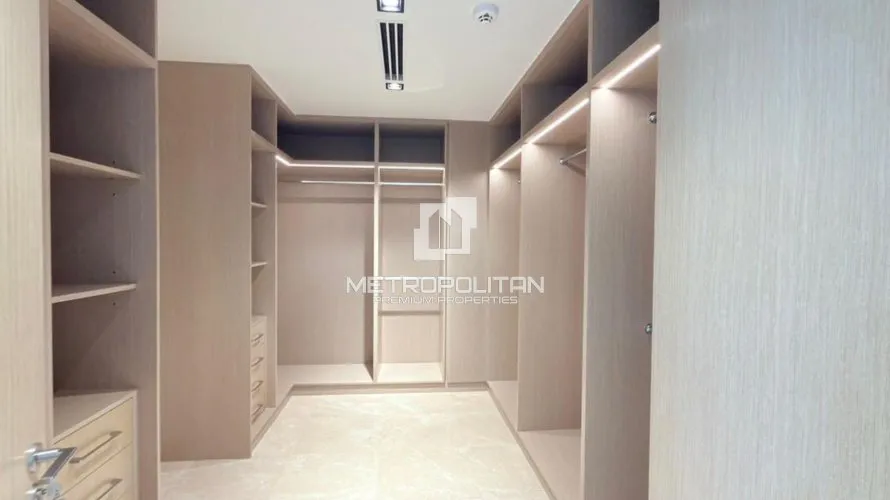 Villa de 4 dormitorios en Golf Place, UAE No. 1278 № 16