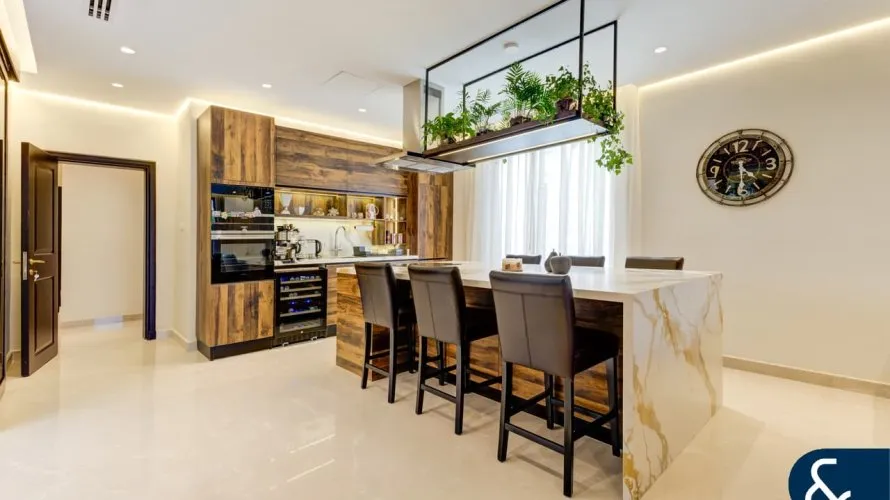 Villa de 5 dormitorios en The Villa, UAE No. 1310 № 4