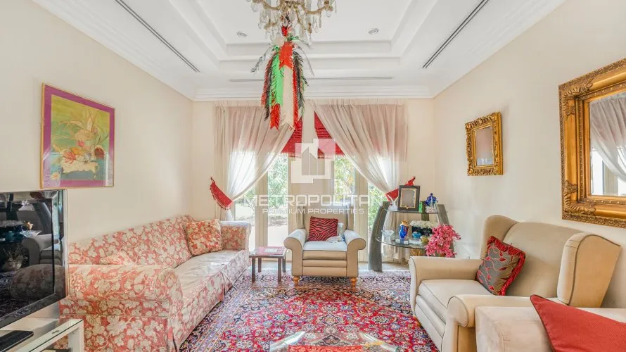 Villa de 4 dormitorios en Meadows, UAE No. 1242 № 3