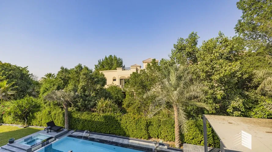 Villa de 6 dormitorios en Al Barari, UAE No. 152 № 1