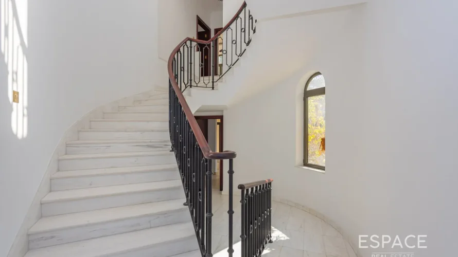 Villa de 6 dormitorios en Palm Jumeirah, UAE No. 1042 № 14