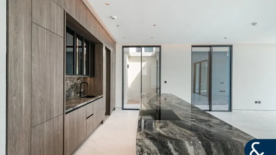 Villa de 5 dormitorios en Tilal Al Ghaf, UAE No. 1535 № 9