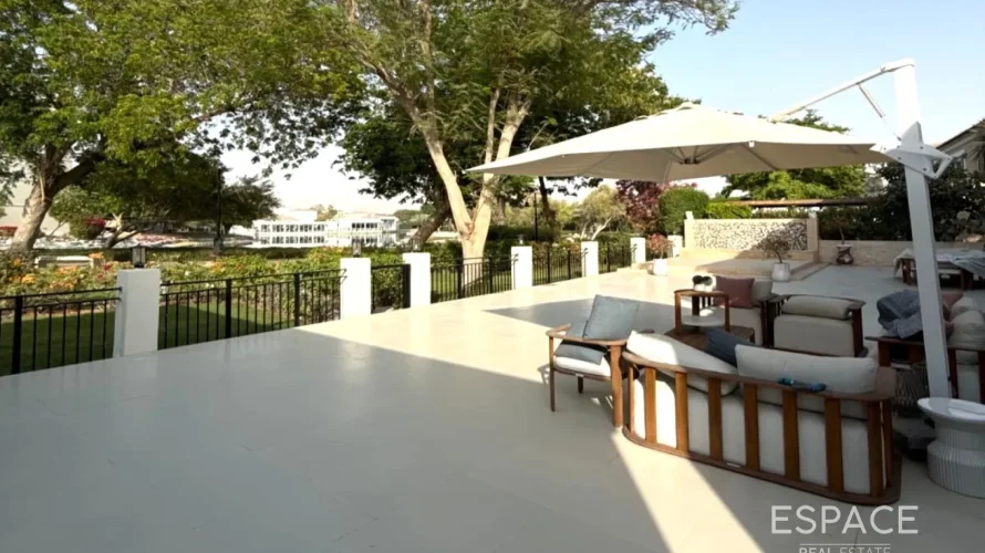 Villa de 5 dormitorios en Green Community Motor City, UAE No. 1201 № 14