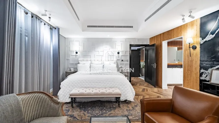 Villa de 6 dormitorios en North Village, UAE No. 1248 № 9