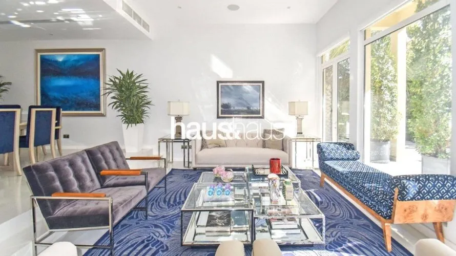 Villa de 5 dormitorios en Arabian Ranches, UAE No. 804