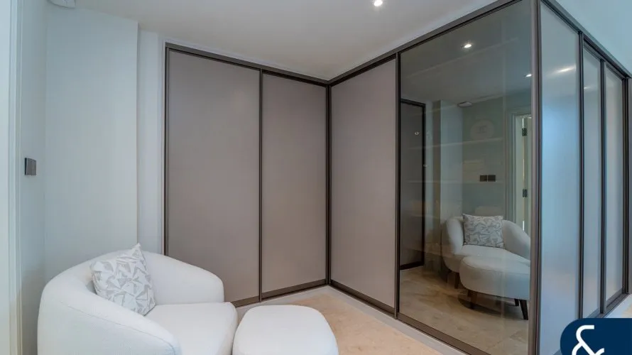 Villa de 5 dormitorios en Victory Heights, UAE No. 1315 № 11