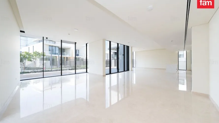 Villa de 5 dormitorios en Dubai Hills Estate, UAE No. 1331