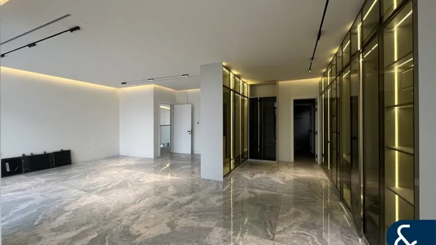 Villa de 6 dormitorios en Jumeirah Park Homes, UAE No. 1298 № 14