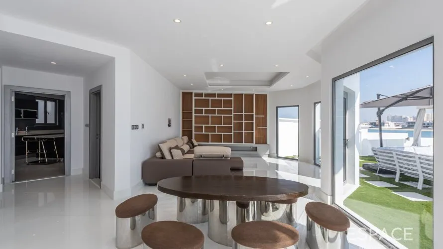 Villa de 4 dormitorios en Palm Jumeirah, UAE No. 1041 № 6