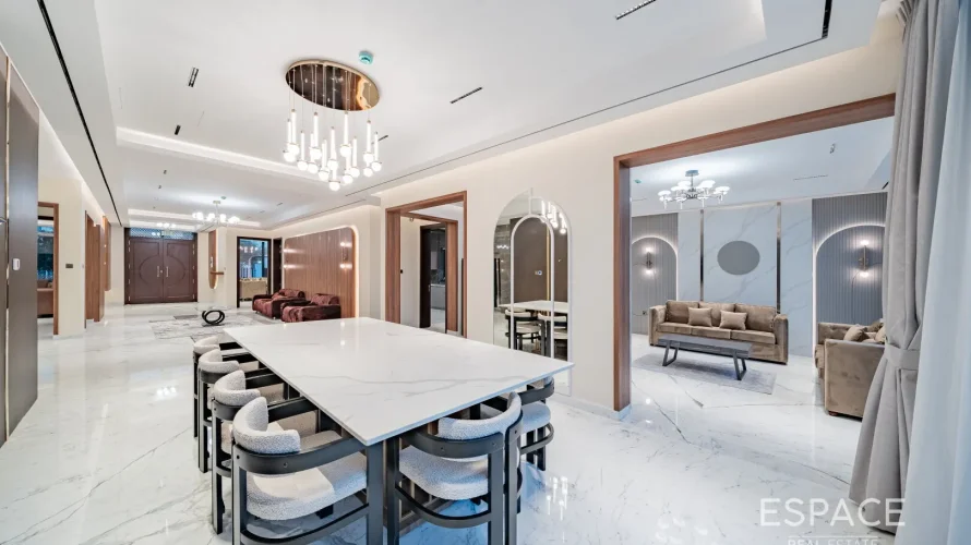 Villa de 6 dormitorios en Parkway Vistas, UAE No. 1192 № 9