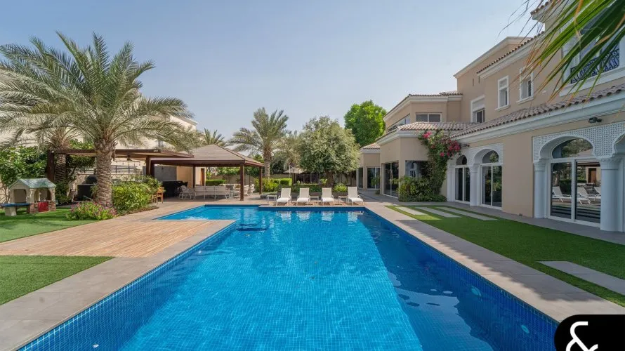 Villa de 6 dormitorios en Arabian Ranches, UAE No. 1323 № 28
