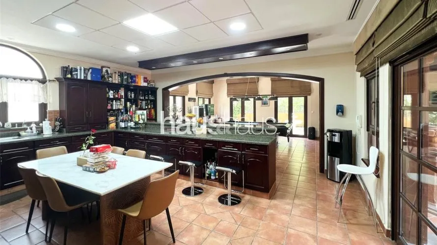 Villa de 6 dormitorios en The Villa, UAE No. 766 № 9