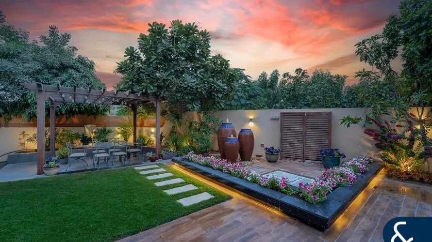 Villa de 5 dormitorios en Jumeirah Golf Estates, UAE No. 1547 № 4