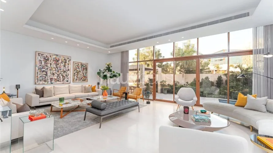 Villa de 5 dormitorios en Meydan, UAE No. 798 № 1