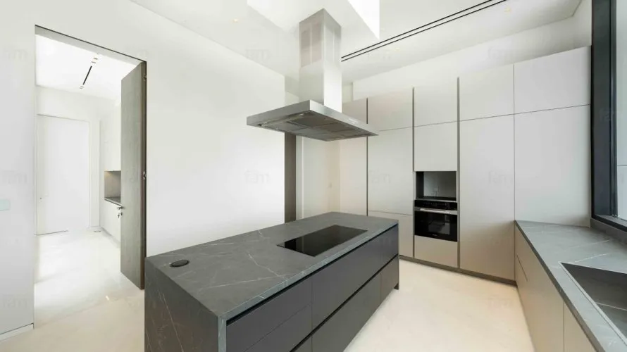 Villa de 5 dormitorios en Dubai, UAE No. 761 № 19