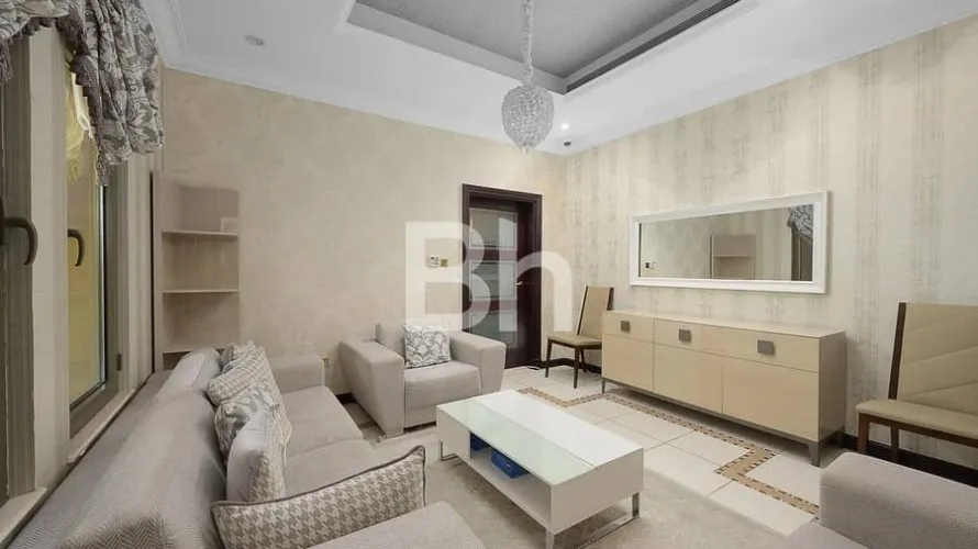 Villa de 4 dormitorios en Palm Jumeirah, UAE No. 970 № 23