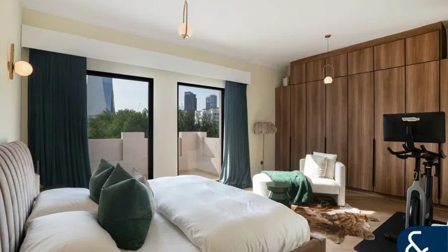 Villa de 4 dormitorios en Jumeirah Islands, UAE No. 1620 № 17